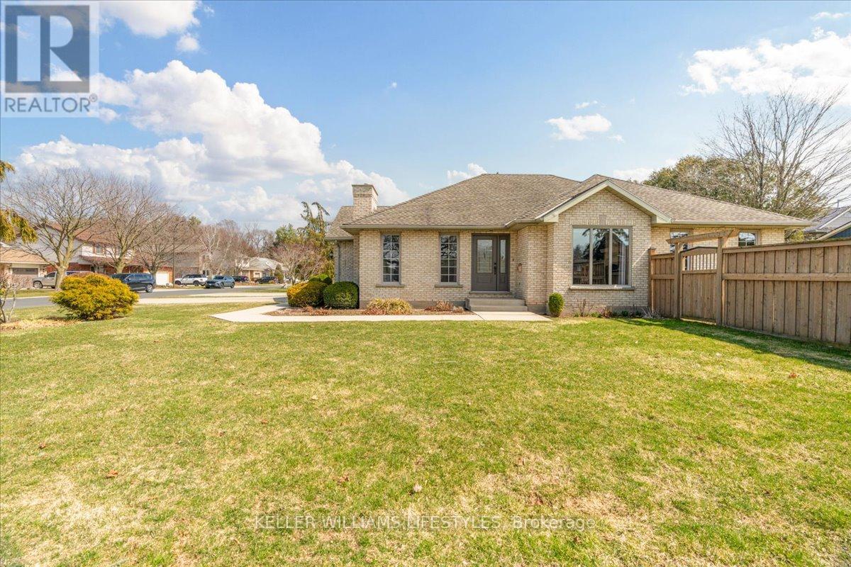 20 Treadwell Street, Aylmer, Ontario  N5H 3B5 - Photo 4 - X12949190