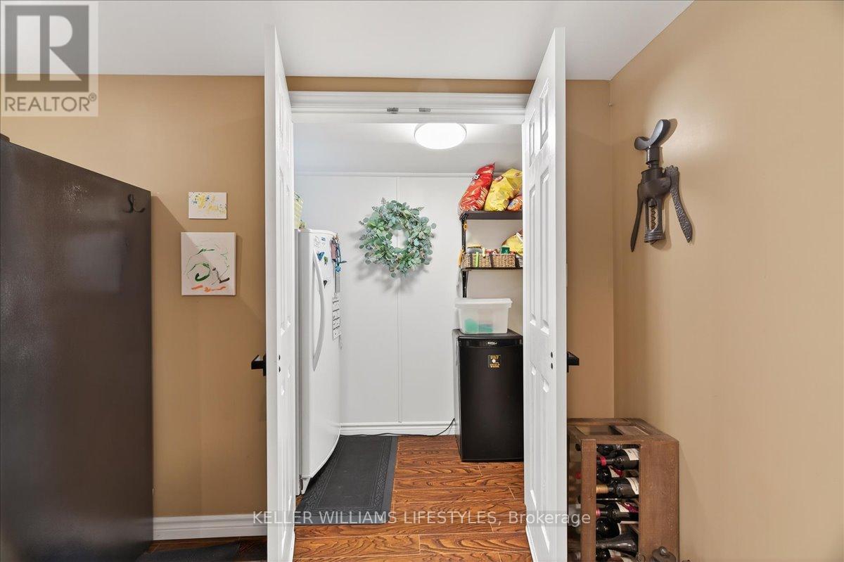 97 Main Street, Southwest Middlesex, Ontario  N0L 1M0 - Photo 24 - X12949192