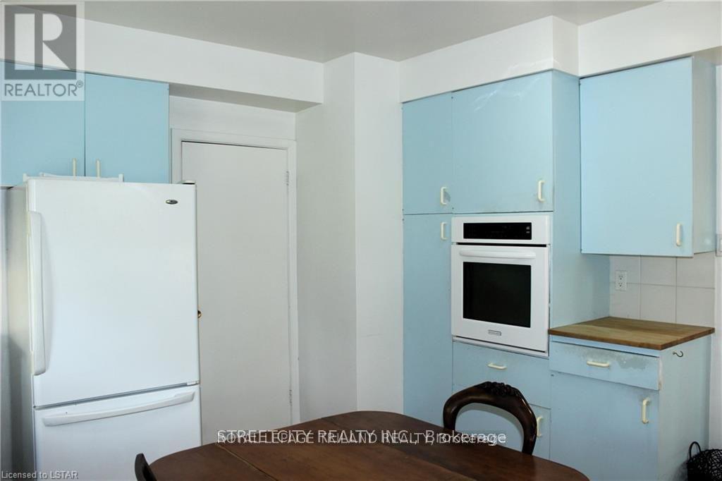 1517 Gloucester Road, London North, Ontario  N6H 2S5 - Photo 10 - X12949336