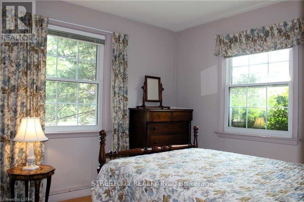 1517 Gloucester Road, London North, Ontario  N6H 2S5 - Photo 11 - X12949336