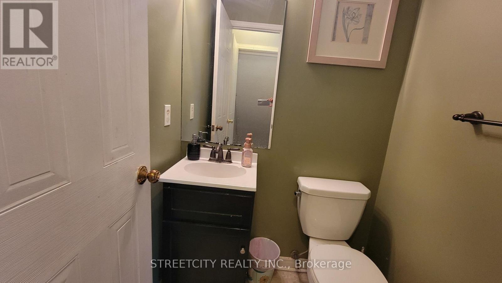 17 - 1138 Kipps Lane, London East (East A), Ontario  N5Y 5K6 - Photo 14 - X12949354