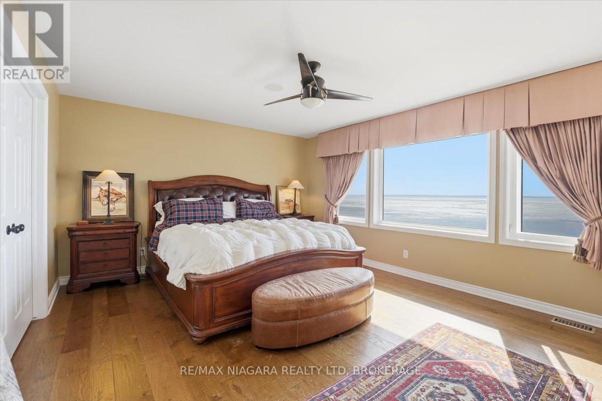 3585 Yacht Harbour Road, Fort Erie, Ontario  L0S 1N0 - Photo 29 - X12949060