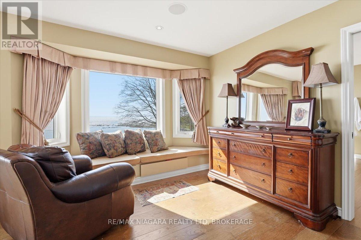 3585 Yacht Harbour Road, Fort Erie, Ontario  L0S 1N0 - Photo 30 - X12949060