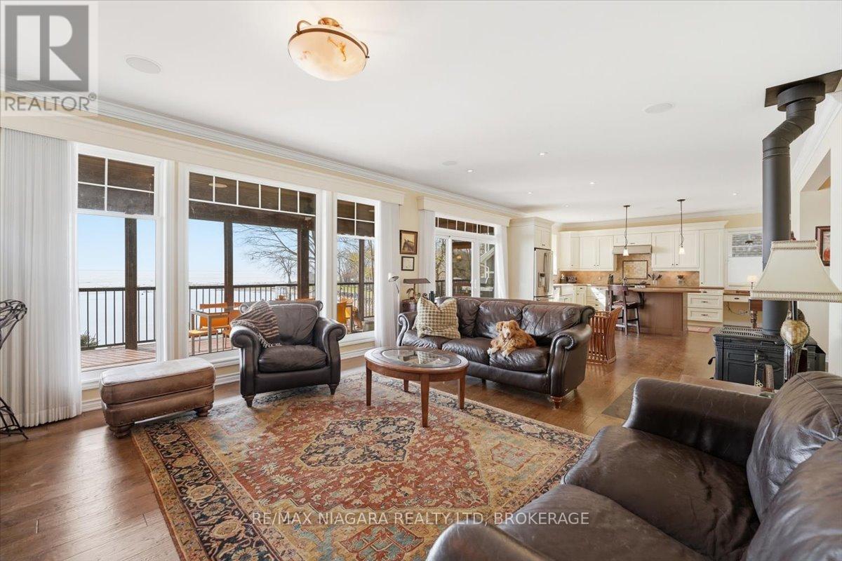 3585 Yacht Harbour Road, Fort Erie, Ontario  L0S 1N0 - Photo 25 - X12949060