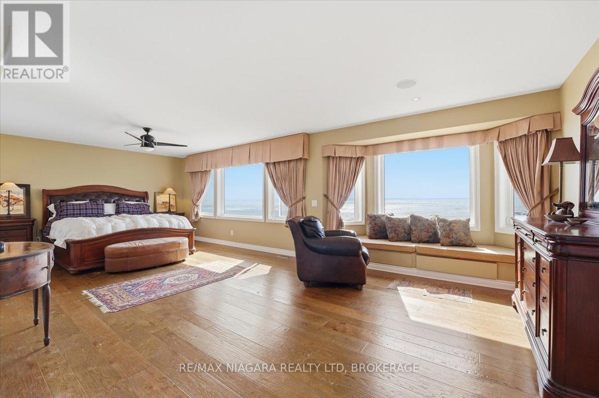 3585 Yacht Harbour Road, Fort Erie, Ontario  L0S 1N0 - Photo 28 - X12949060