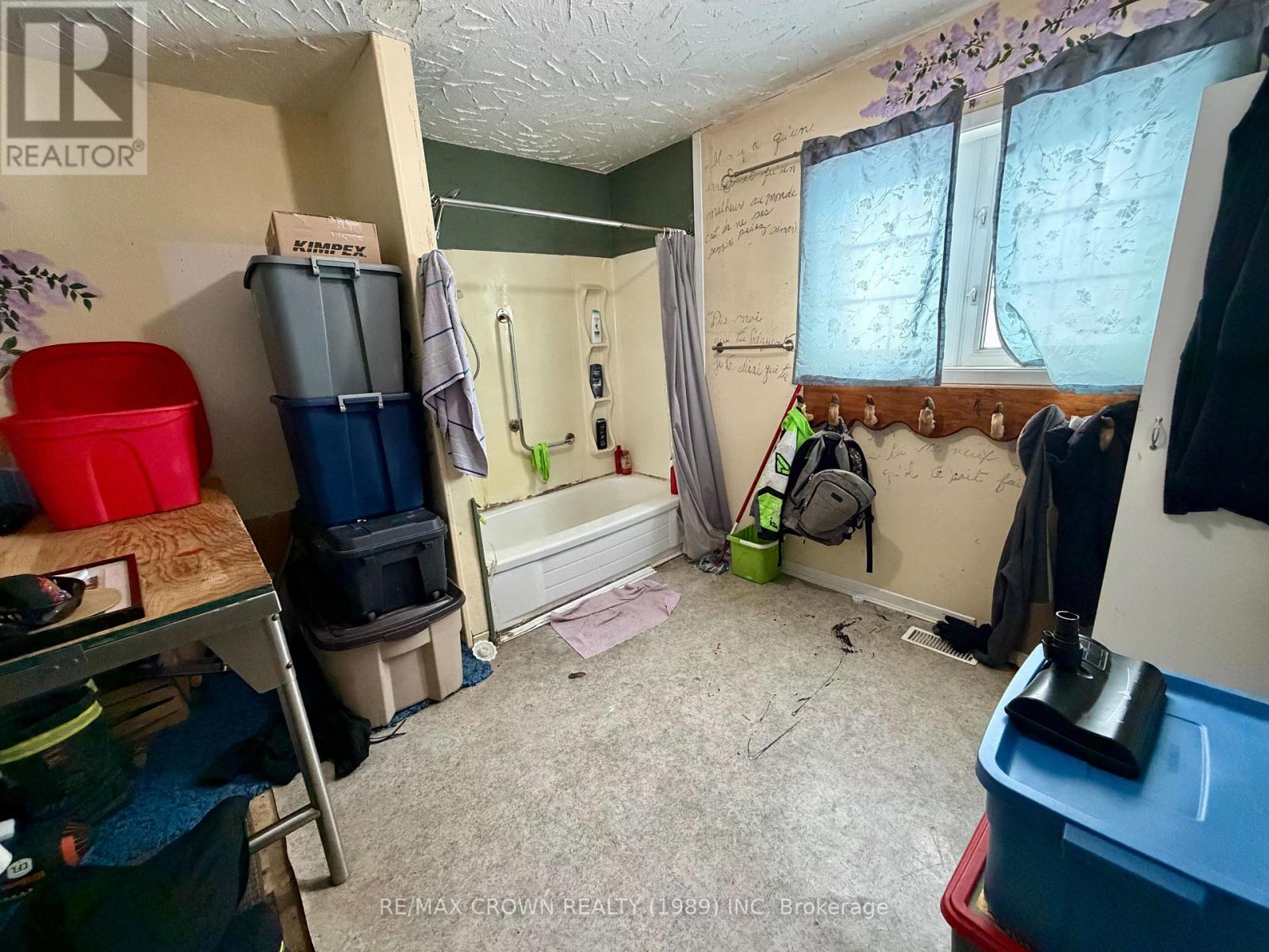 Fauquier - 49 Gauthier Street, Kapuskasing, Ontario  P0L 1G0 - Photo 17 - T12949246