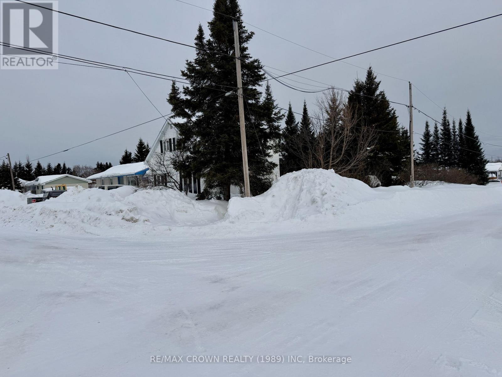 Fauquier - 49 Gauthier Street, Kapuskasing, Ontario  P0L 1G0 - Photo 3 - T12949246