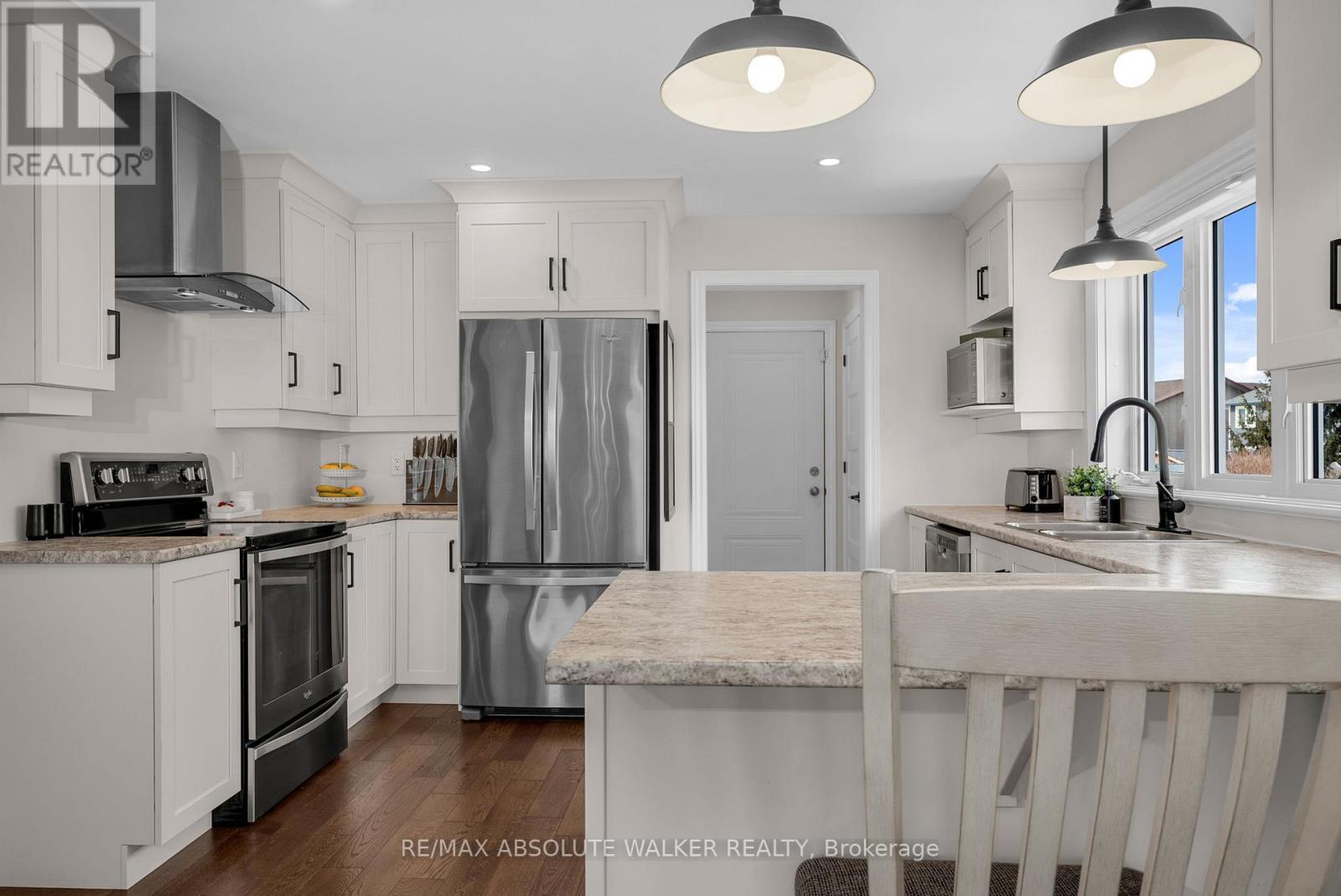 95 Settlement Lane, Russell, Ontario  K4R 0A4 - Photo 14 - X12949204