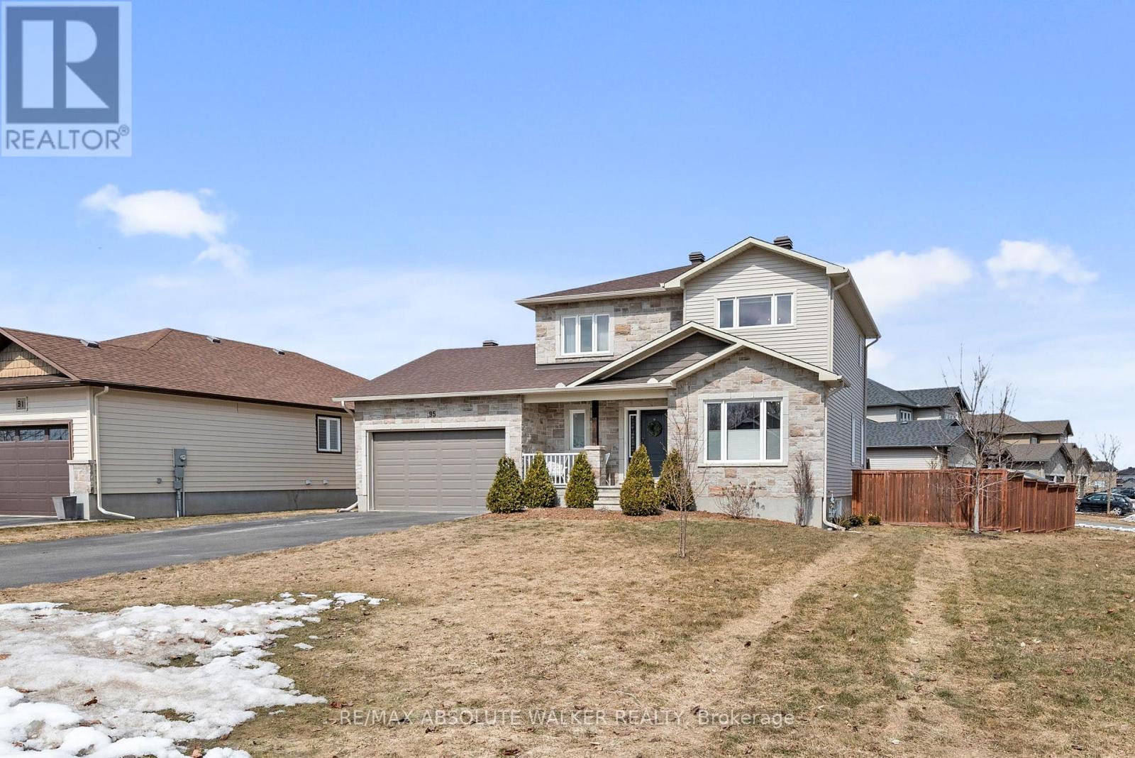 95 Settlement Lane, Russell, Ontario  K4R 0A4 - Photo 2 - X12949204