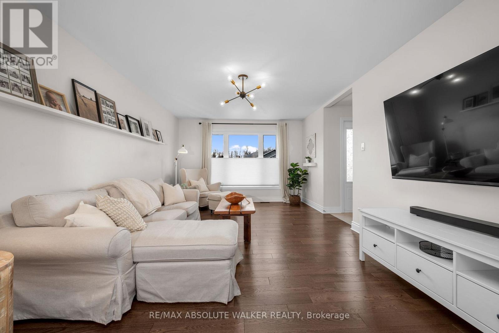 95 Settlement Lane, Russell, Ontario  K4R 0A4 - Photo 8 - X12949204