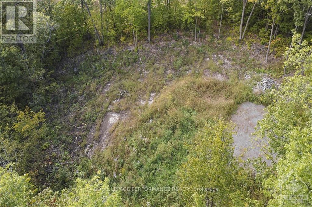 1310 Cumberland Ridge Drive, Ottawa, Ontario  K4C 1E1 - Photo 16 - X12949310