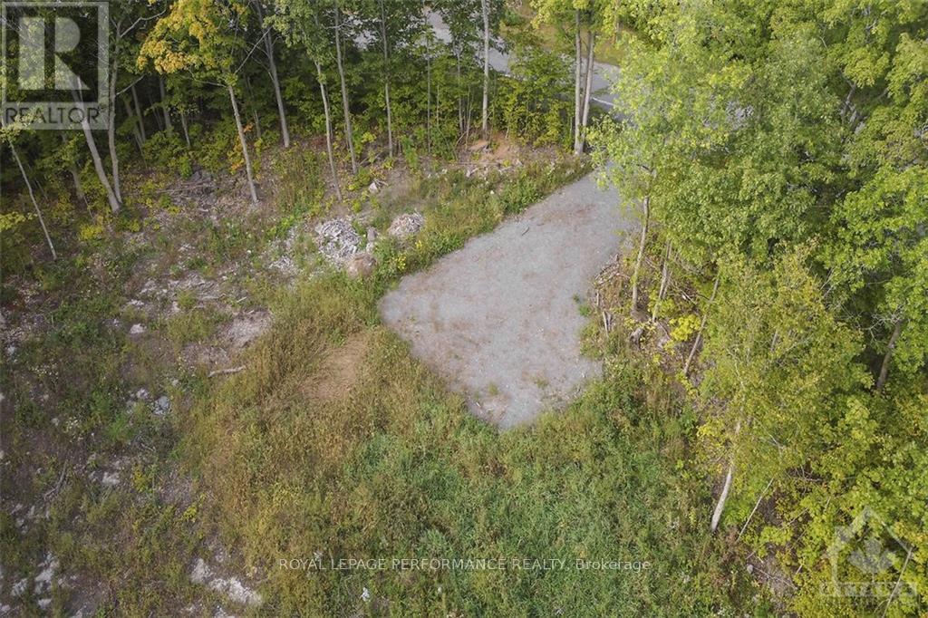 1310 Cumberland Ridge Drive, Ottawa, Ontario  K4C 1E1 - Photo 17 - X12949310