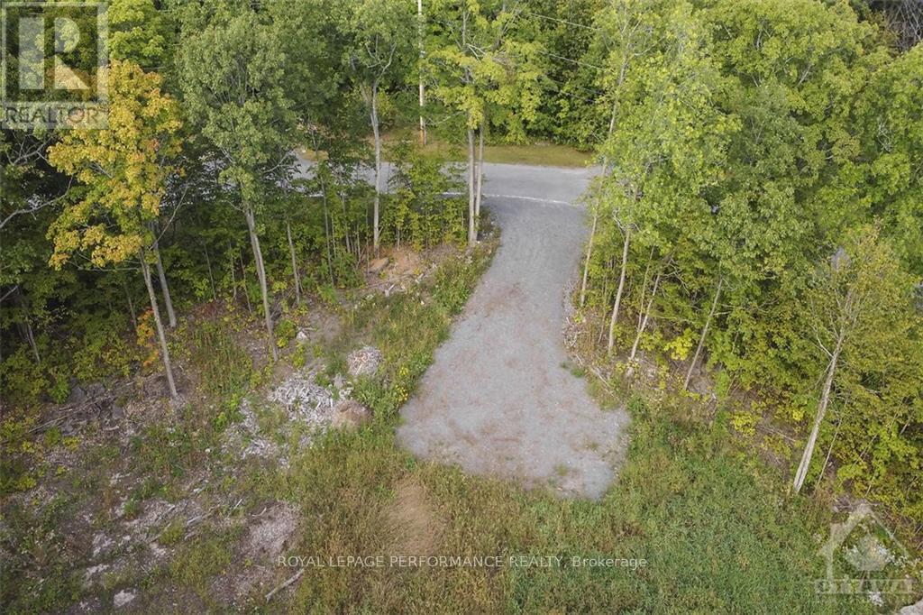 1310 Cumberland Ridge Drive, Ottawa, Ontario  K4C 1E1 - Photo 18 - X12949310