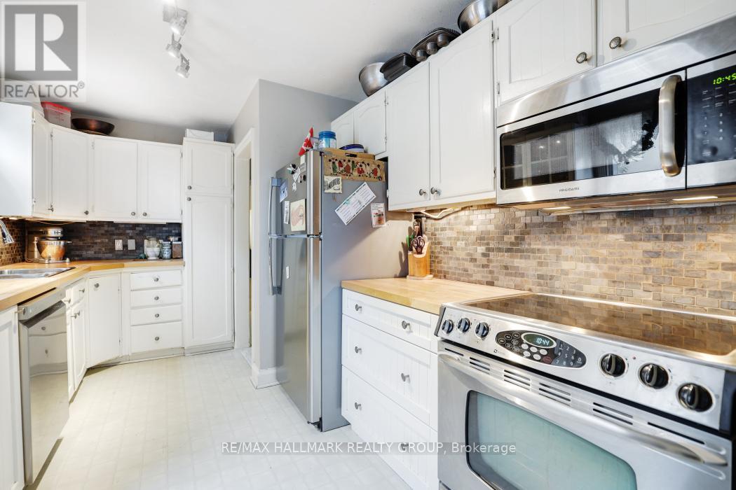 324 Blake Boulevard, Ottawa, Ontario  K1L 6L5 - Photo 13 - X12949372