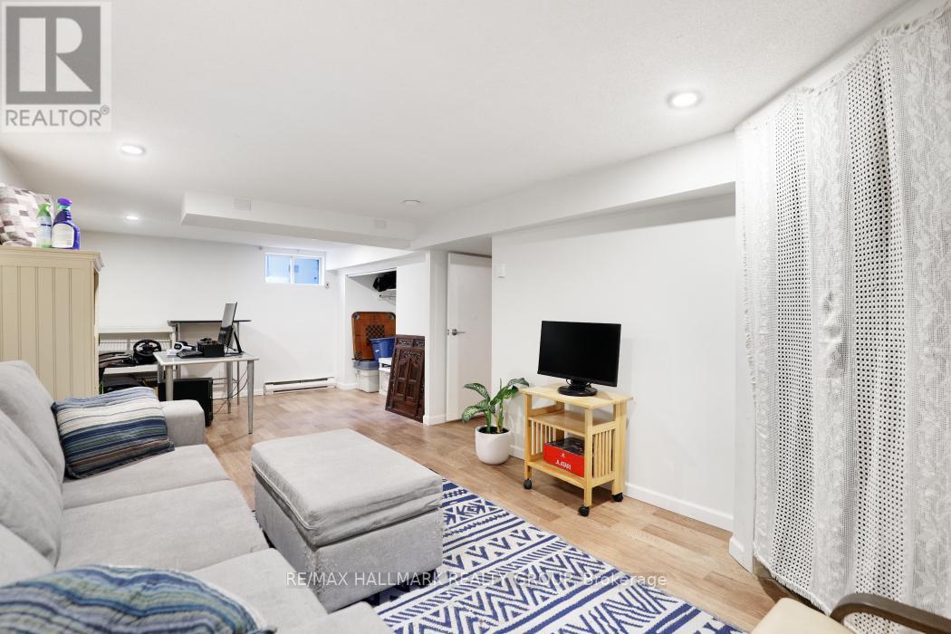 324 Blake Boulevard, Ottawa, Ontario  K1L 6L5 - Photo 19 - X12949372