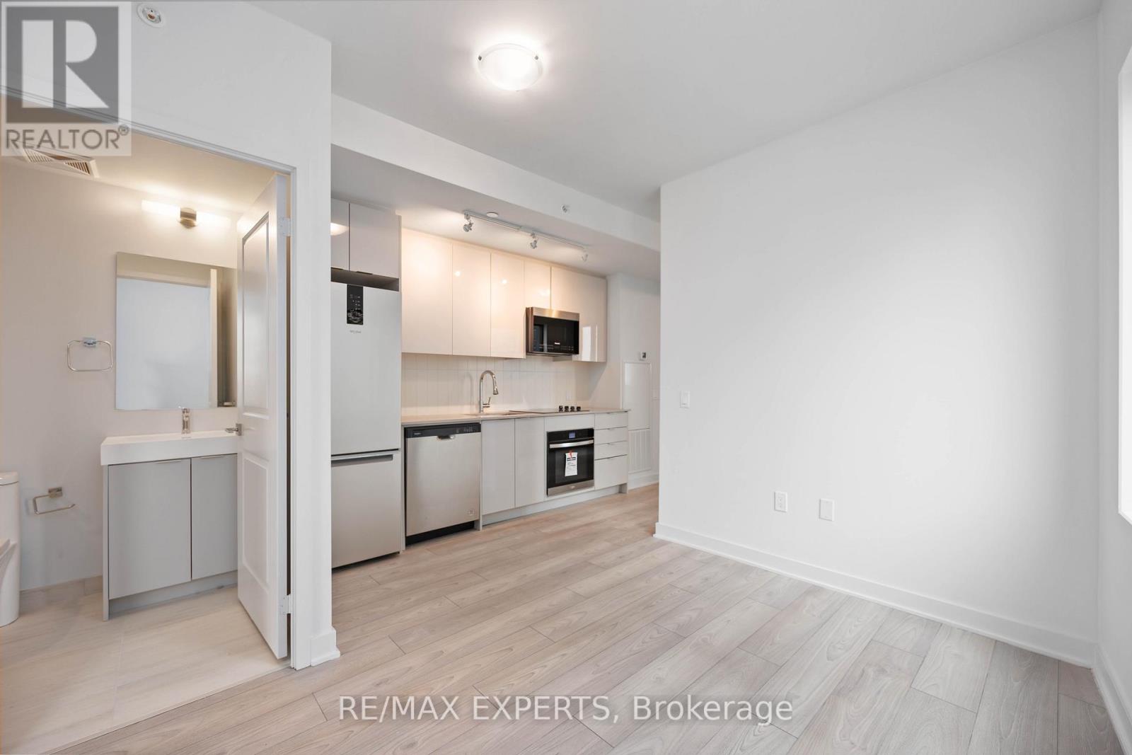 1107 - 2920 Highway 7 Road, Vaughan, Ontario  L4K 0P4 - Photo 14 - N12896978