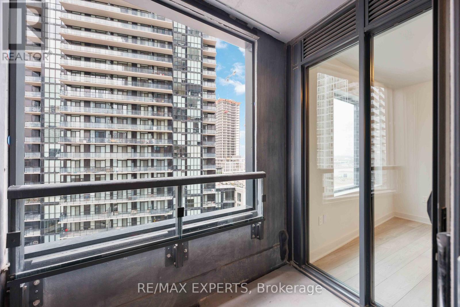 1107 - 2920 Highway 7 Road, Vaughan, Ontario  L4K 0P4 - Photo 24 - N12896978