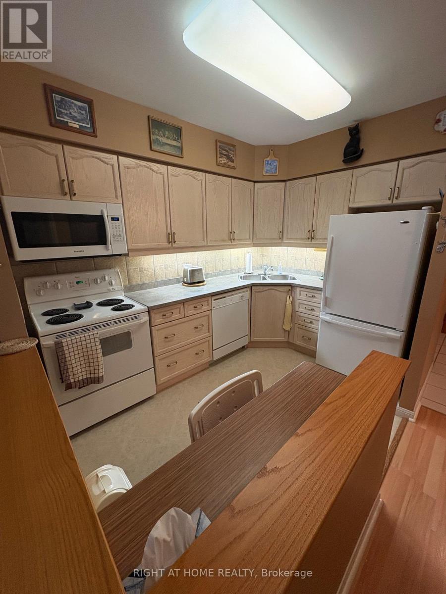 312 - 90 Dean Avenue, Barrie, Ontario  L4N 0M3 - Photo 25 - S12924584