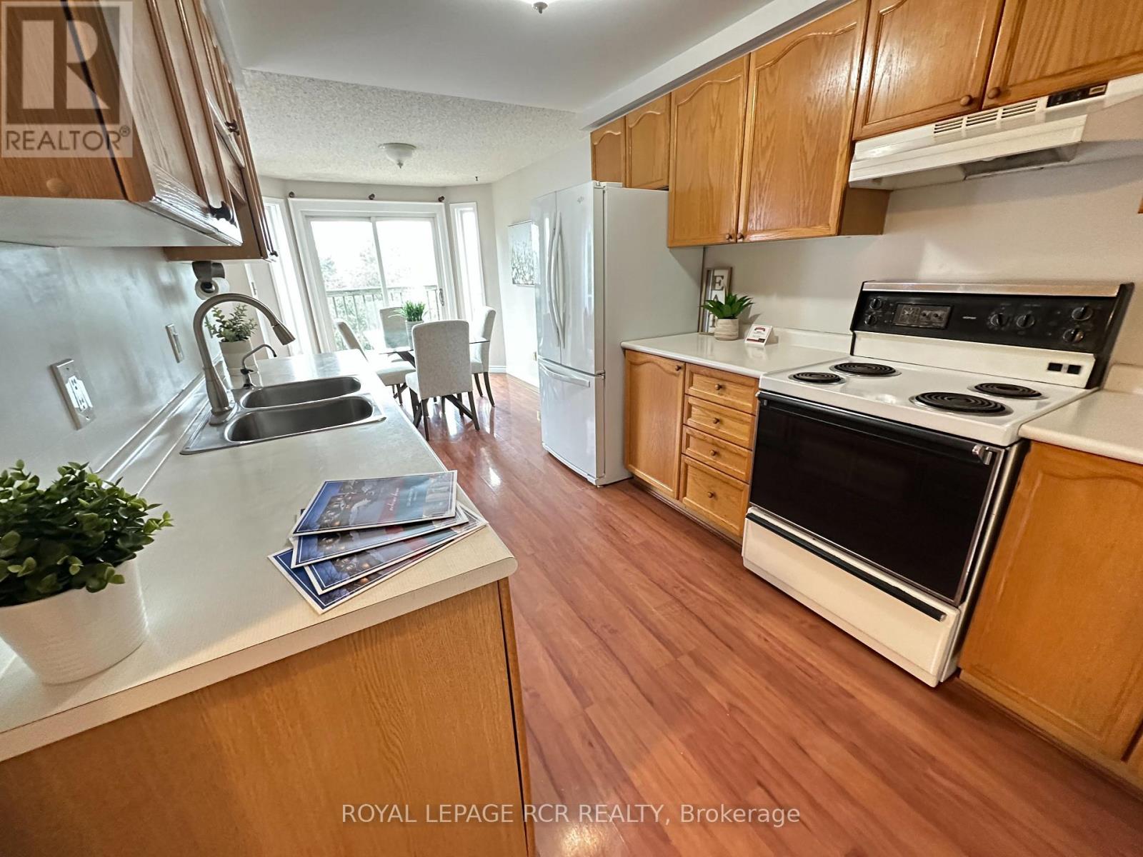 120 Lakeview Court, Orangeville, Ontario  L9W 4P3 - Photo 11 - W12854682