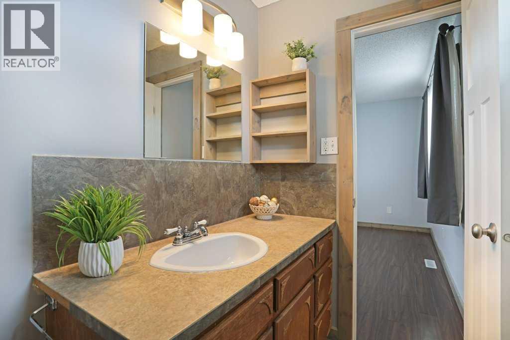 87 Dr. Anderson Park Street E, Brooks, Alberta  T1R 0K5 - Photo 22 - A2297113