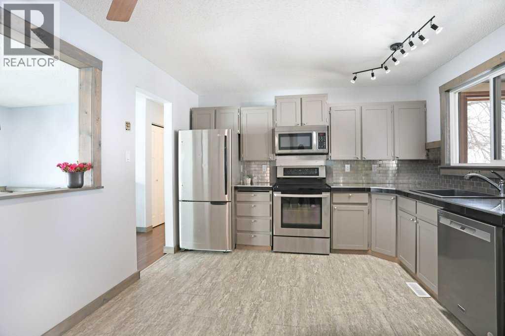 87 Dr. Anderson Park Street E, Brooks, Alberta  T1R 0K5 - Photo 13 - A2297113