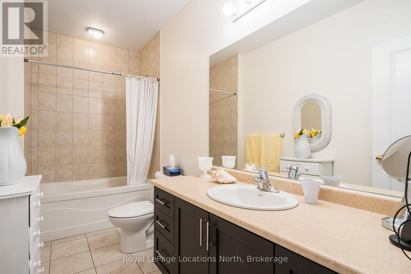 #201 - 25 Beaver Street S, Blue Mountains, Ontario  N0H 2P0 - Photo 14 - X12949188