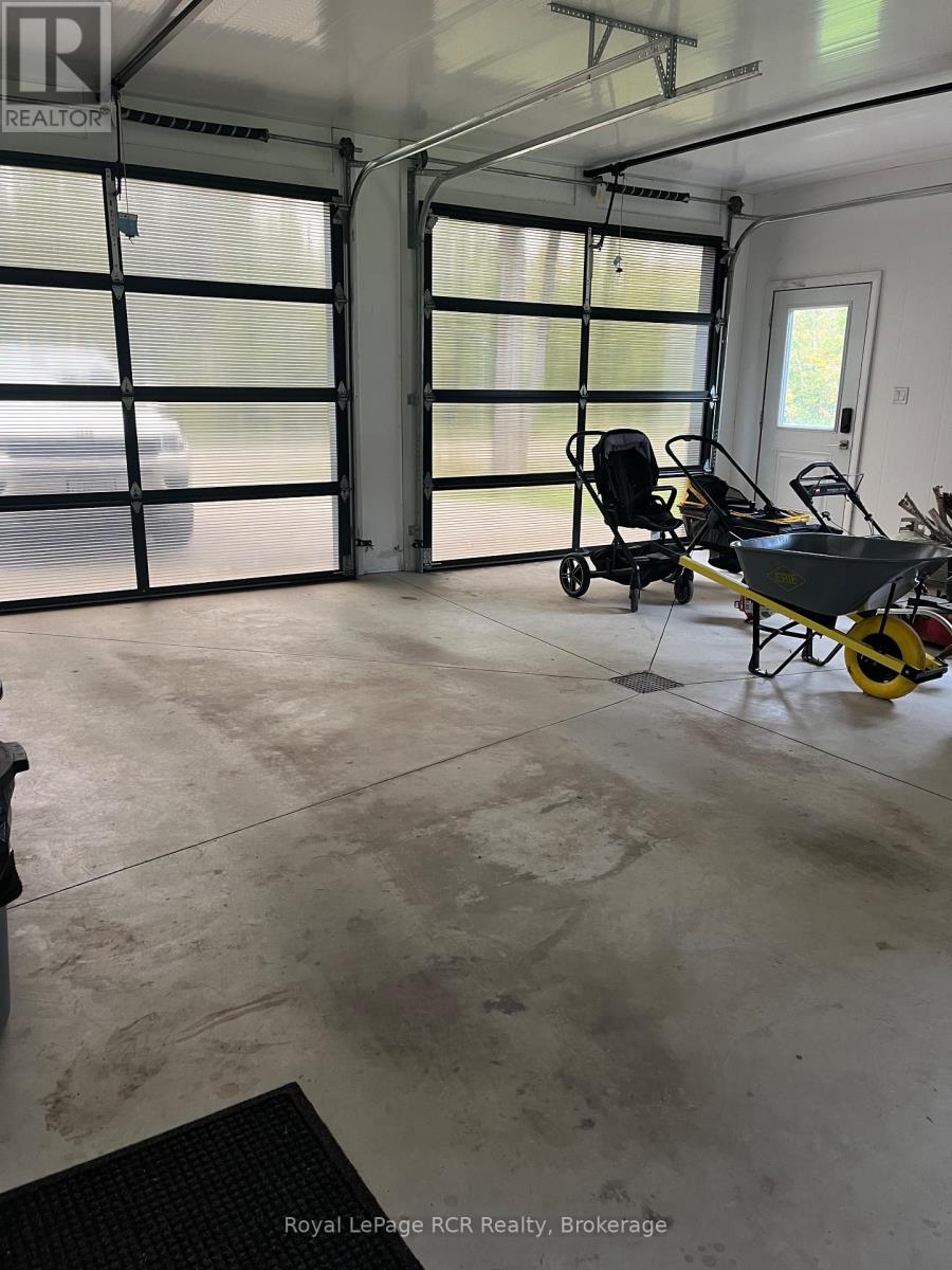 52 Birch Street, South Bruce Peninsula, Ontario  N0H 2G0 - Photo 36 - X12949238