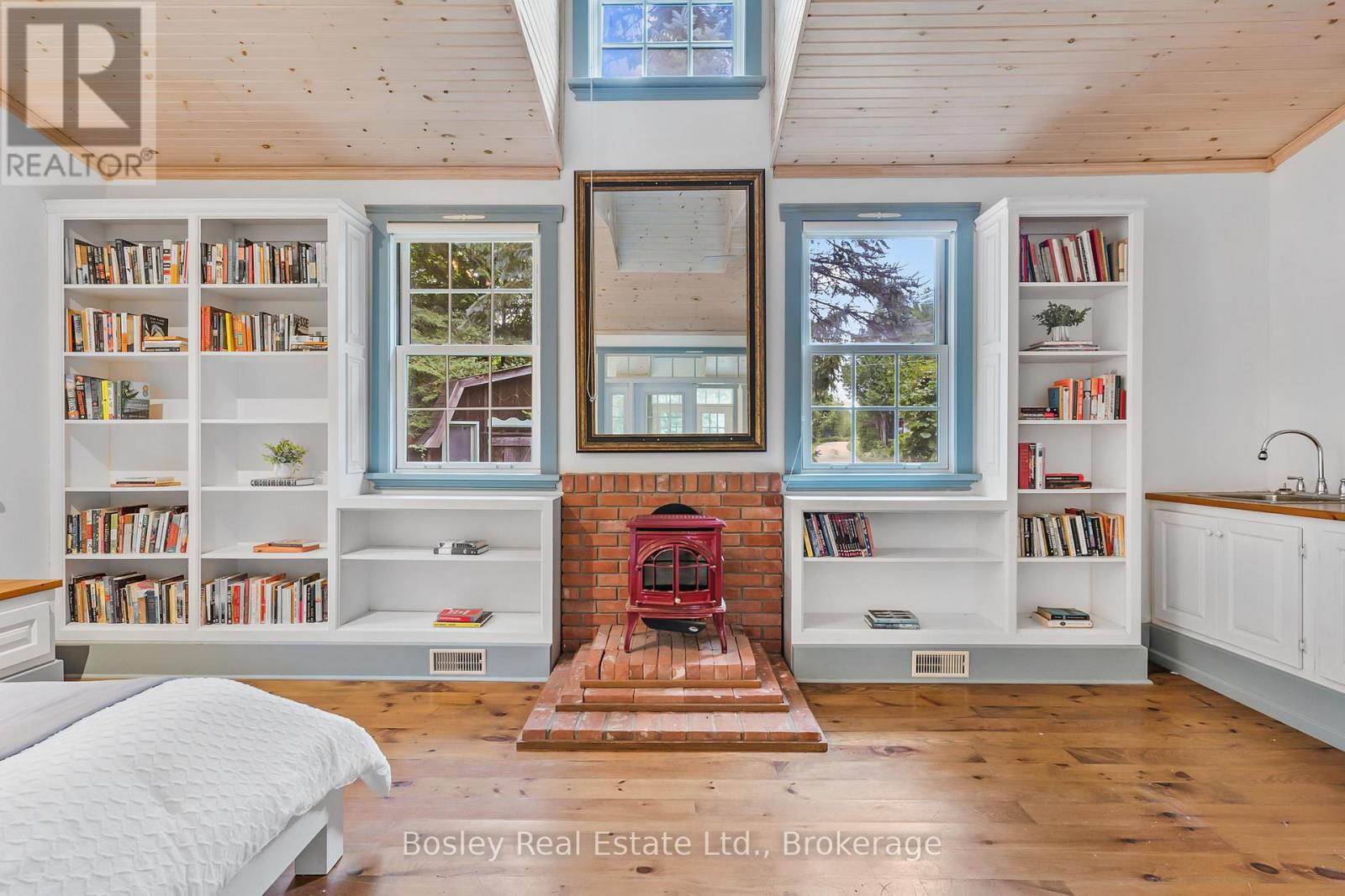 355276 The Blue Mountains Euphrasia Townline, Blue Mountains, Ontario  N0H 1J0 - Photo 26 - X12949292