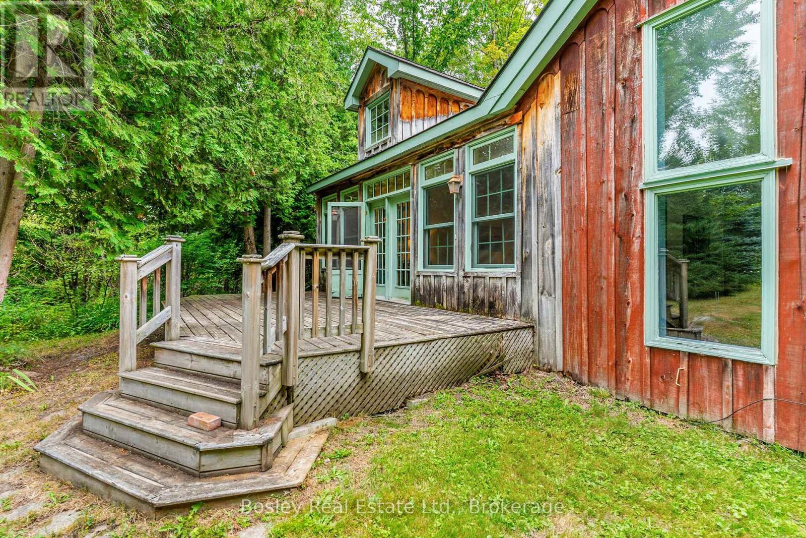 355276 The Blue Mountains Euphrasia Townline, Blue Mountains, Ontario  N0H 1J0 - Photo 38 - X12949292