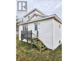 211-211A Main Street