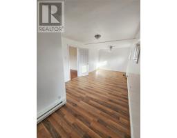 211-211A Main Street