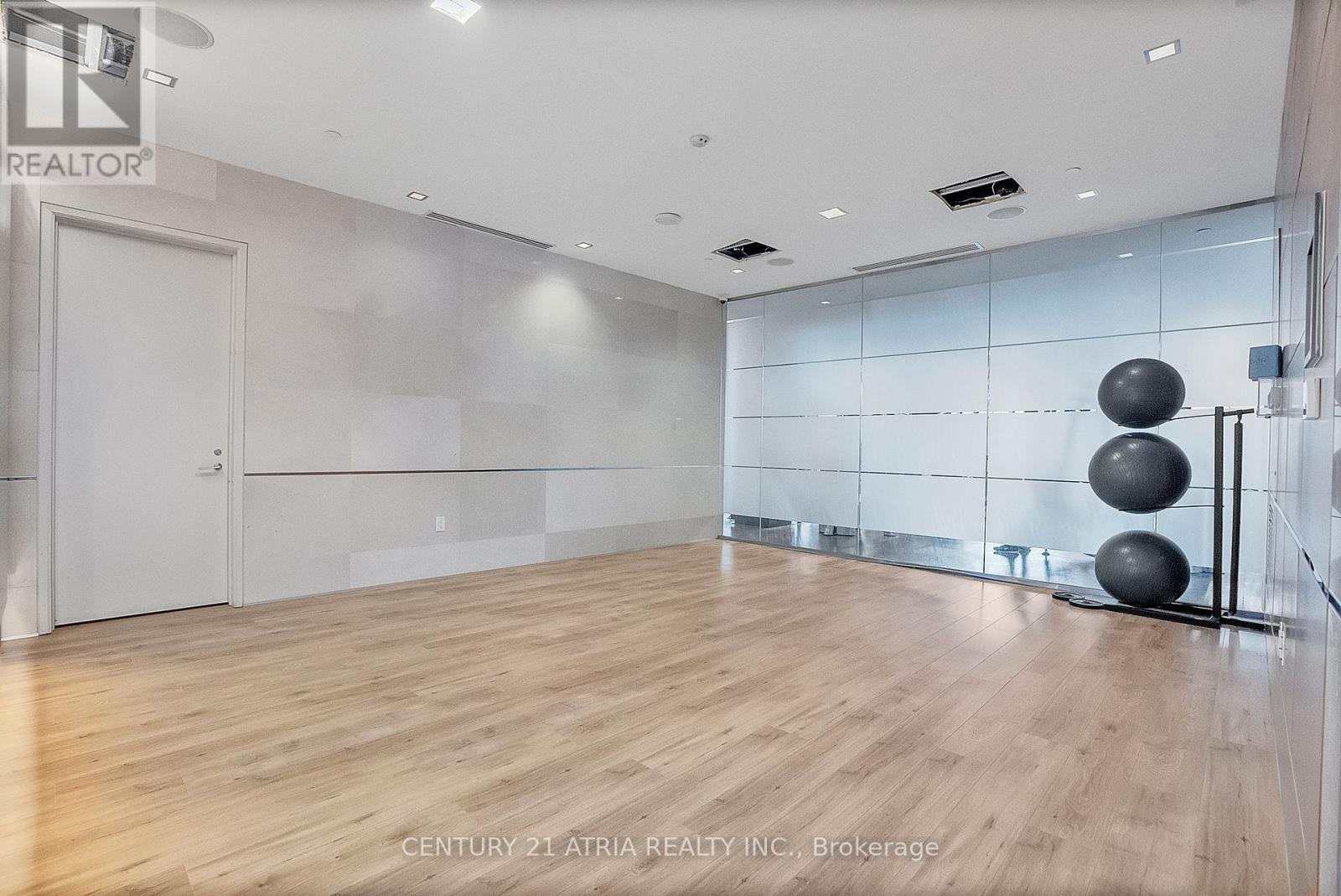 2216 - 5 Sheppard Avenue E, Toronto, Ontario  M2N 0G4 - Photo 13 - C12949202