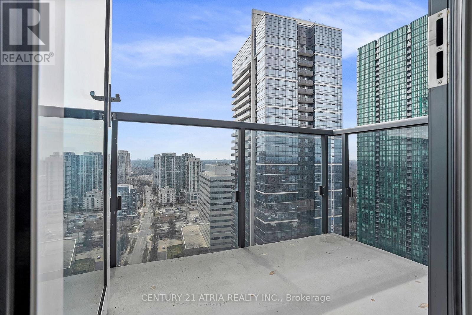 2216 - 5 Sheppard Avenue E, Toronto, Ontario  M2N 0G4 - Photo 2 - C12949202