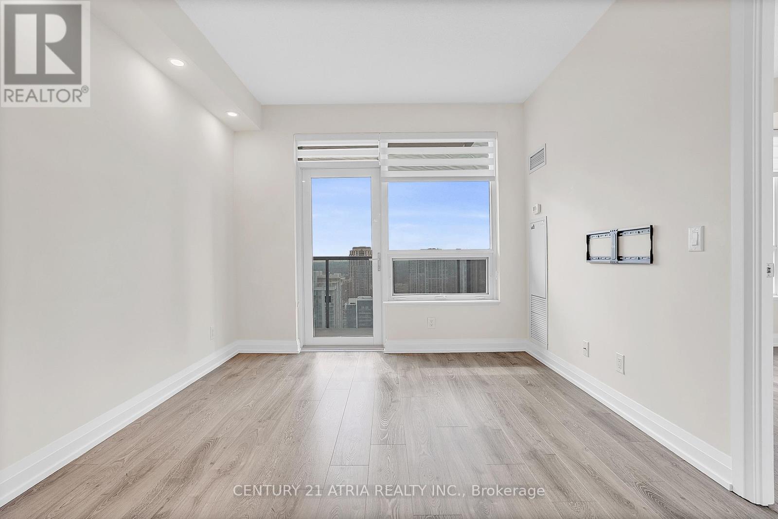 2216 - 5 Sheppard Avenue E, Toronto, Ontario  M2N 0G4 - Photo 25 - C12949202