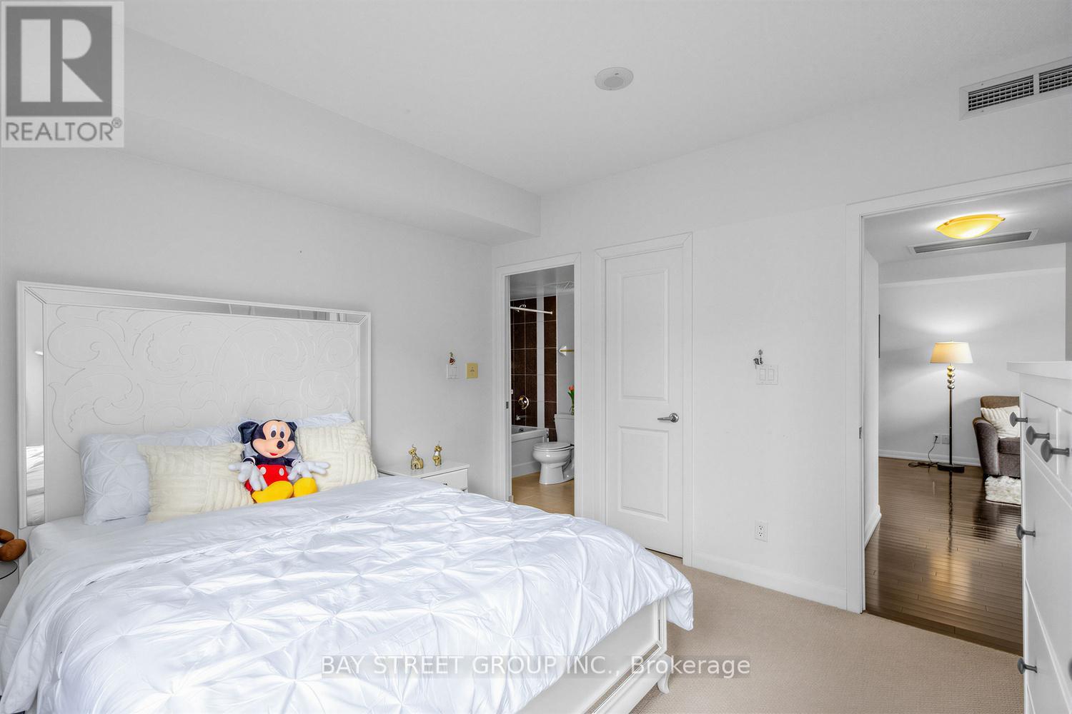 1509 - 5791 Yonge Street, Toronto, Ontario  M2M 3T9 - Photo 14 - C12949222