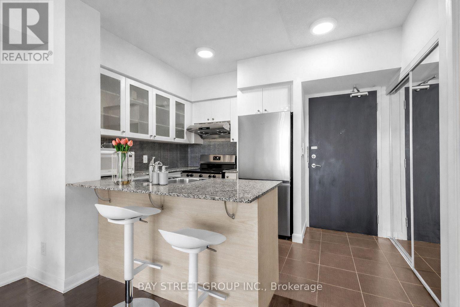 1509 - 5791 Yonge Street, Toronto, Ontario  M2M 3T9 - Photo 3 - C12949222