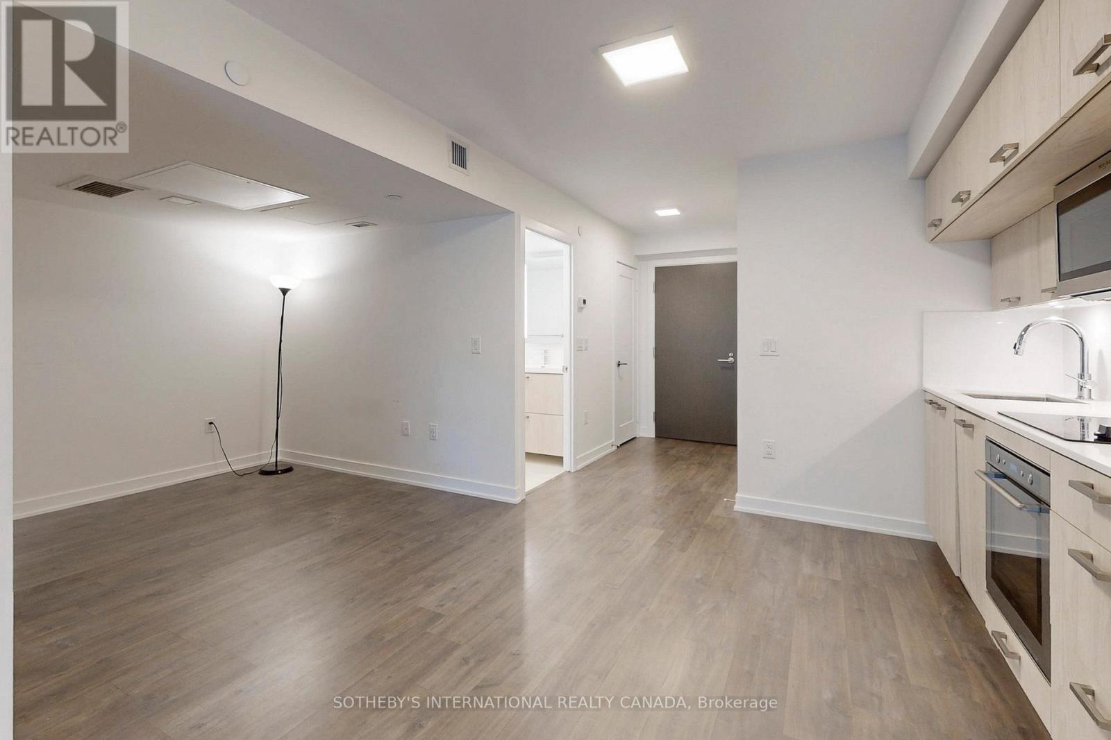 713 - 50 Mccaul Street, Toronto, Ontario  M5T 0B6 - Photo 12 - C12949268