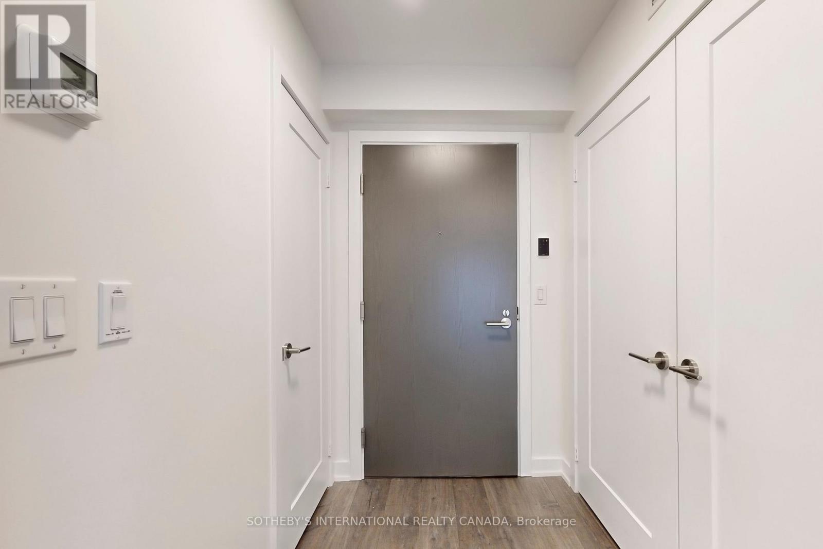 713 - 50 Mccaul Street, Toronto, Ontario  M5T 0B6 - Photo 23 - C12949268