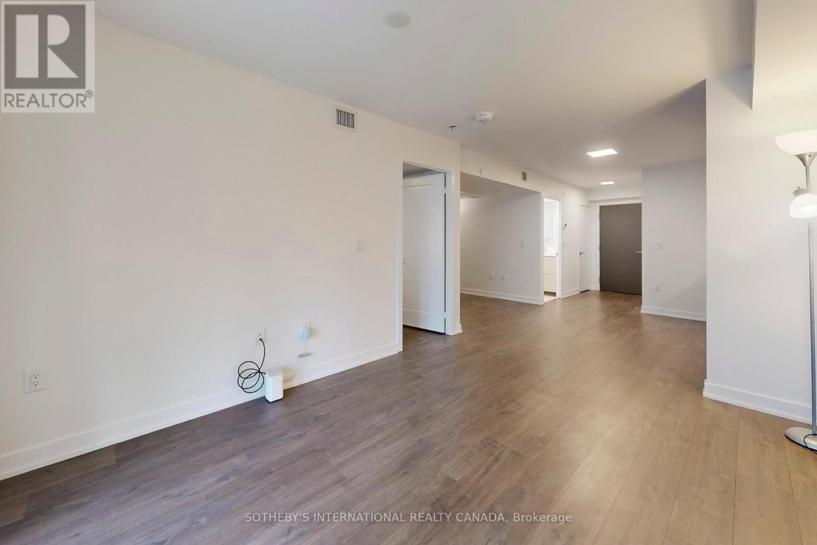 713 - 50 Mccaul Street, Toronto, Ontario  M5T 0B6 - Photo 9 - C12949268