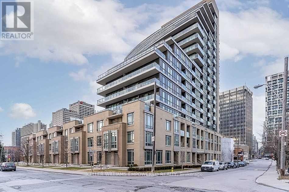 417 - 60 BERWICK AVENUE, Toronto, Ontario