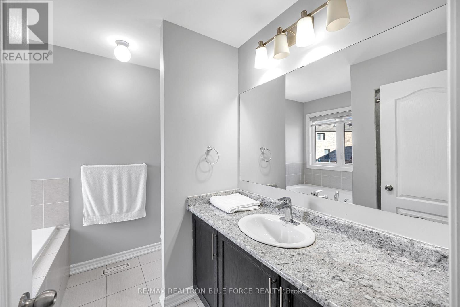 1231 Graham Clapp Avenue, Oshawa, Ontario  L1H 8L7 - Photo 34 - E12949214