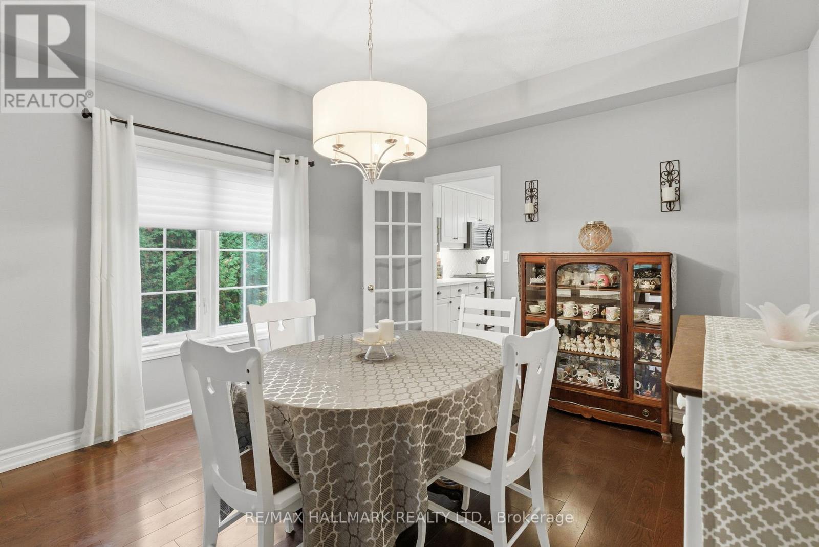 897 Oberland Drive, Oshawa, Ontario  L1K 2M2 - Photo 6 - E12949236