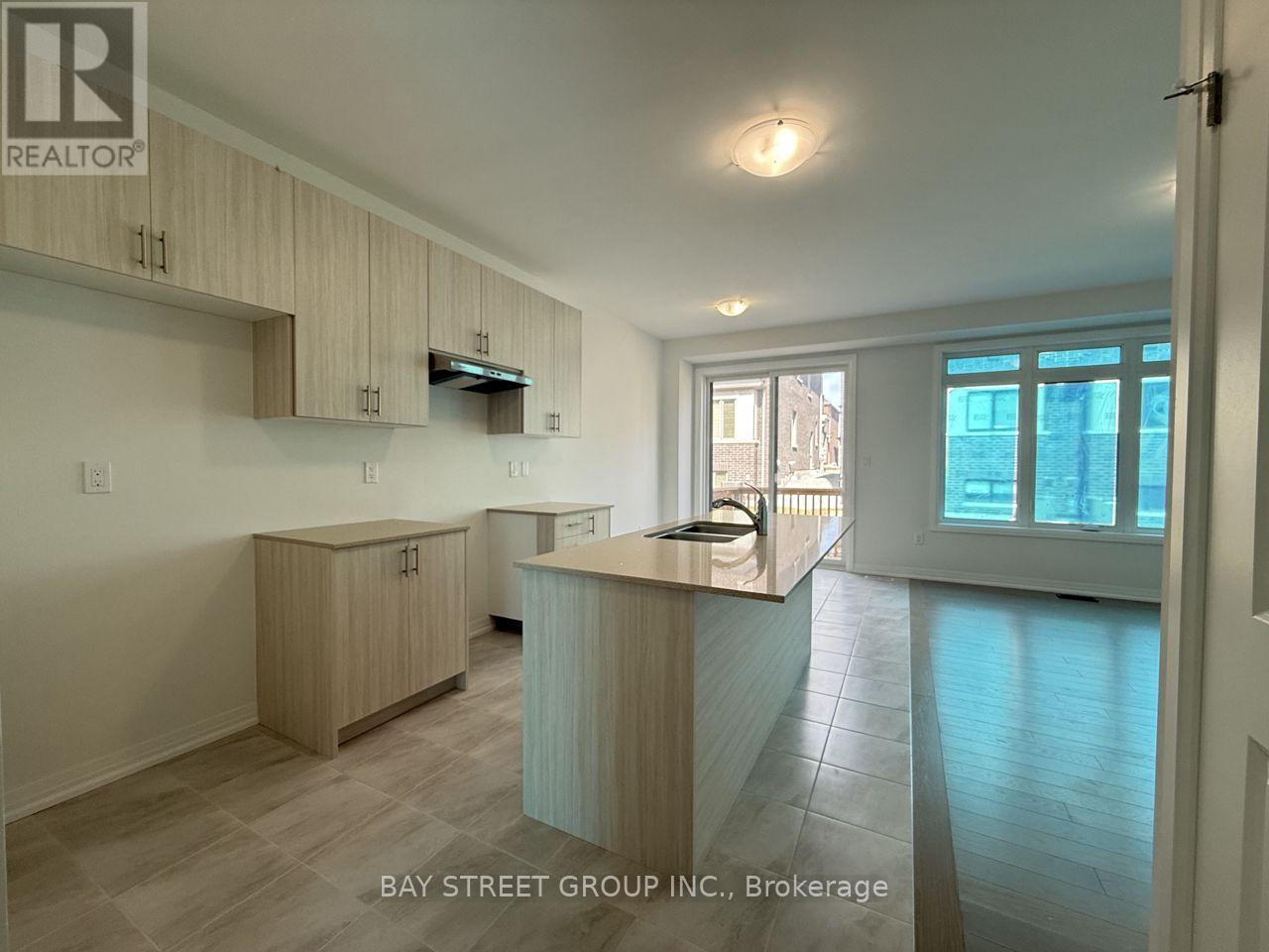 1034 Valhalla Terrace, Pickering, Ontario  L1X 0P8 - Photo 2 - E12949280