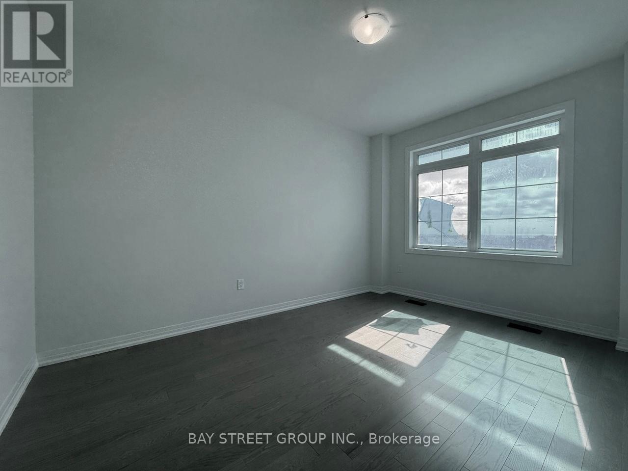 1034 Valhalla Terrace, Pickering, Ontario  L1X 0P8 - Photo 5 - E12949280