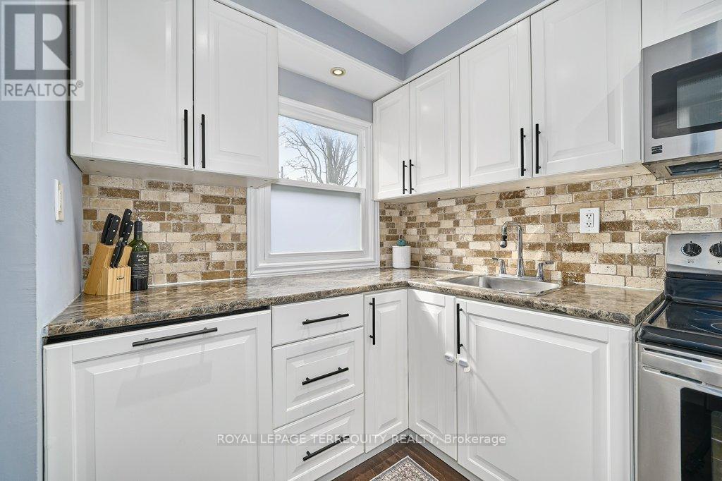 13 Windsor Avenue, Ajax, Ontario  L1S 2A8 - Photo 26 - E12949300