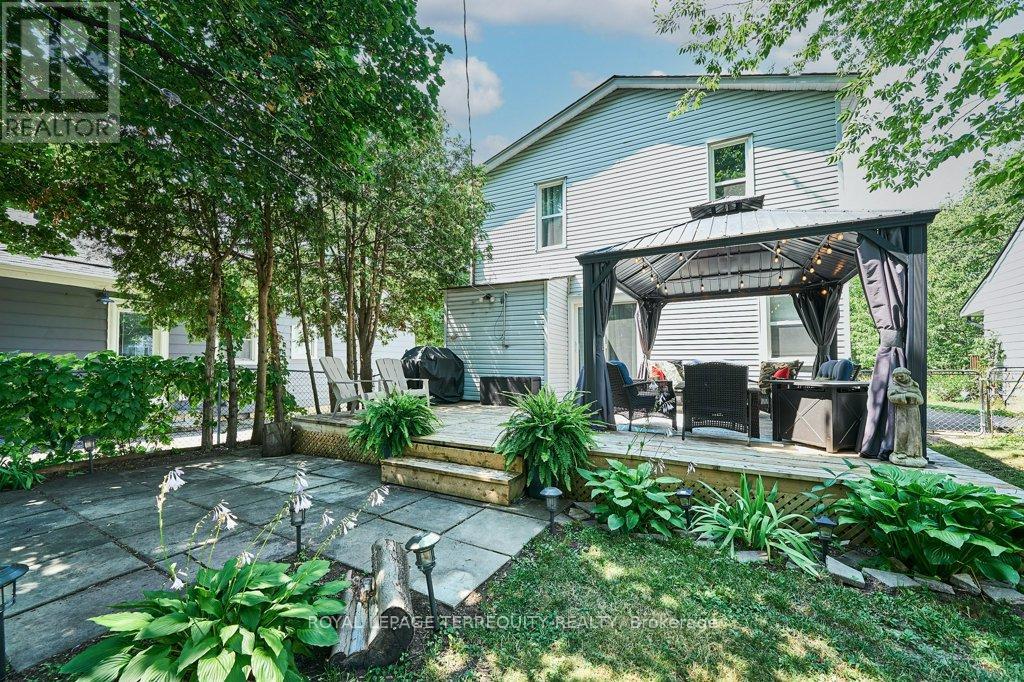 13 Windsor Avenue, Ajax, Ontario  L1S 2A8 - Photo 6 - E12949300