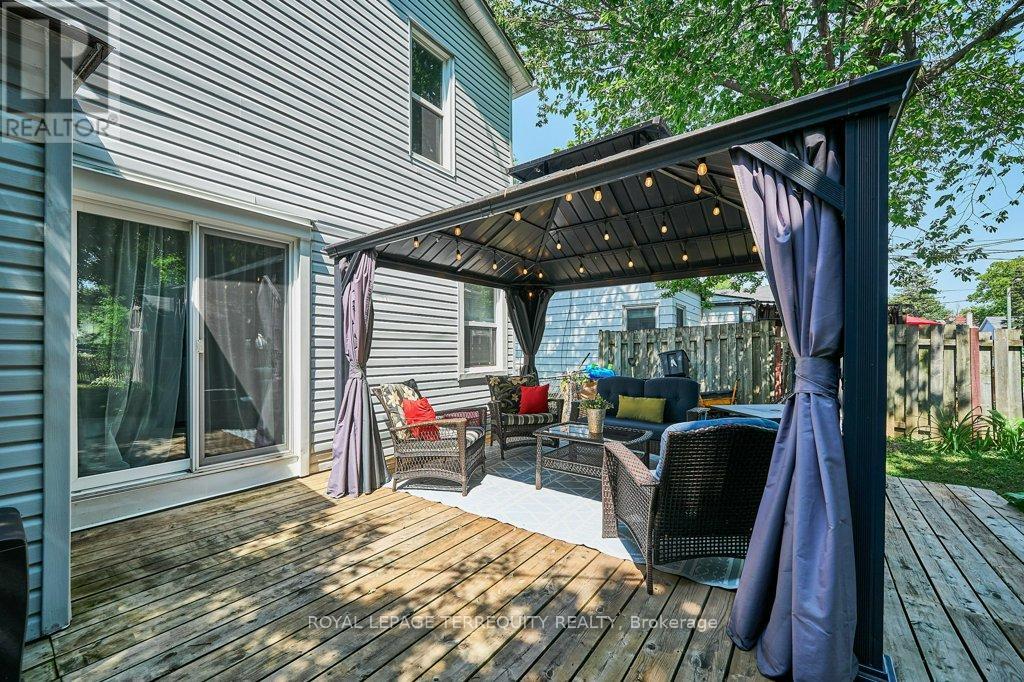 13 Windsor Avenue, Ajax, Ontario  L1S 2A8 - Photo 7 - E12949300