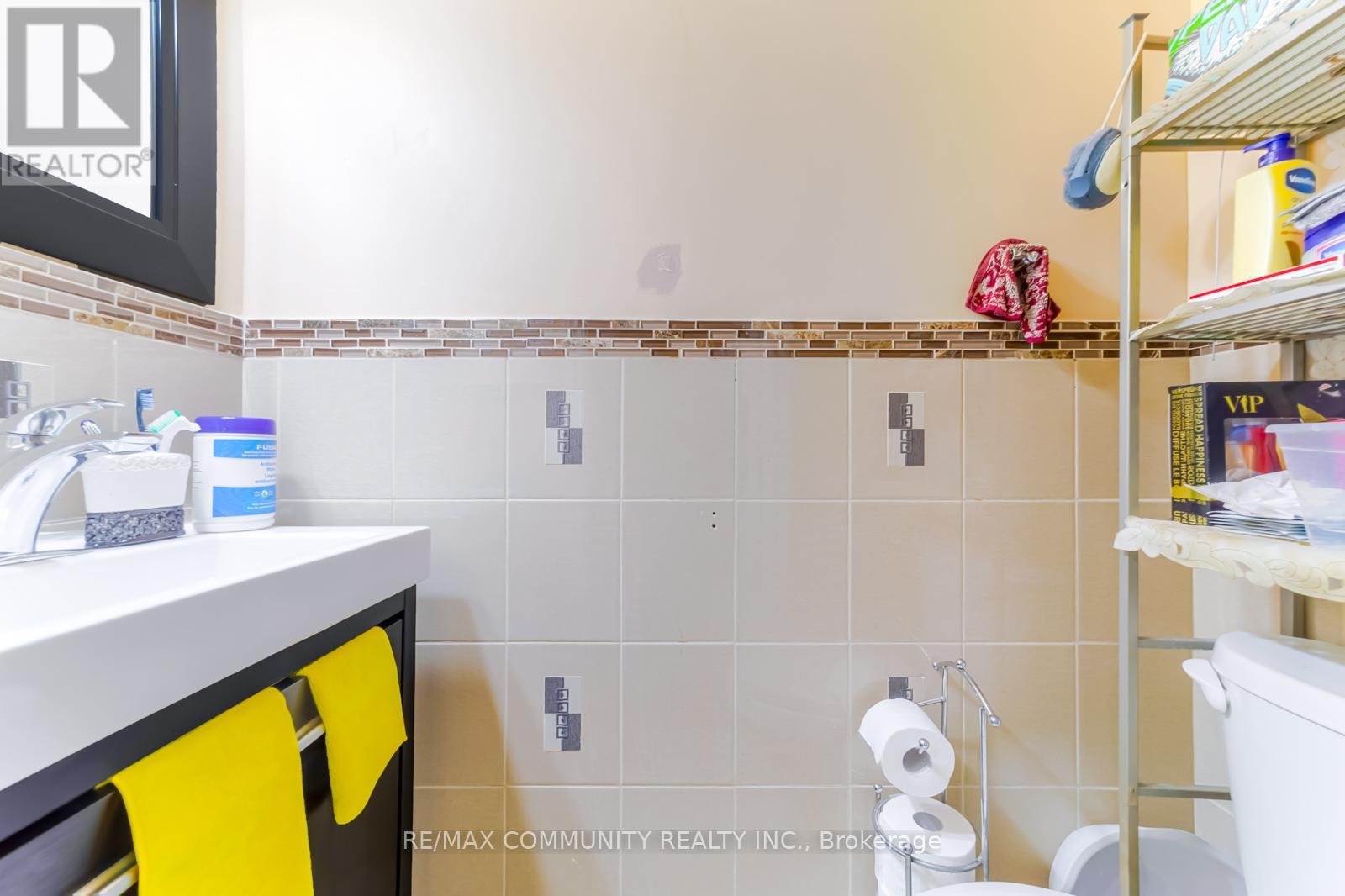 17 Madrid Street, Toronto, Ontario  M1P 4L7 - Photo 15 - E12949368