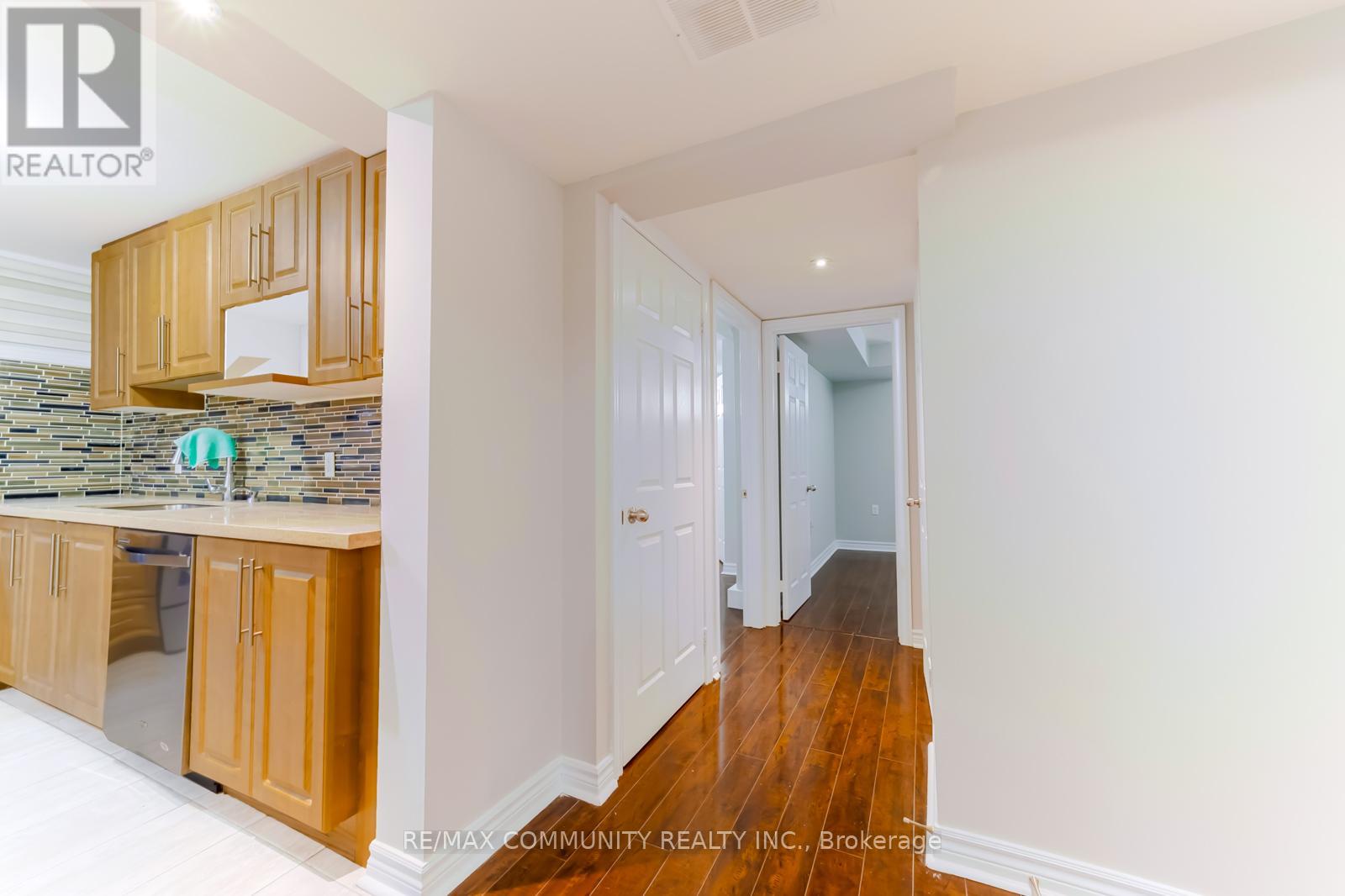 17 Madrid Street, Toronto, Ontario  M1P 4L7 - Photo 33 - E12949368