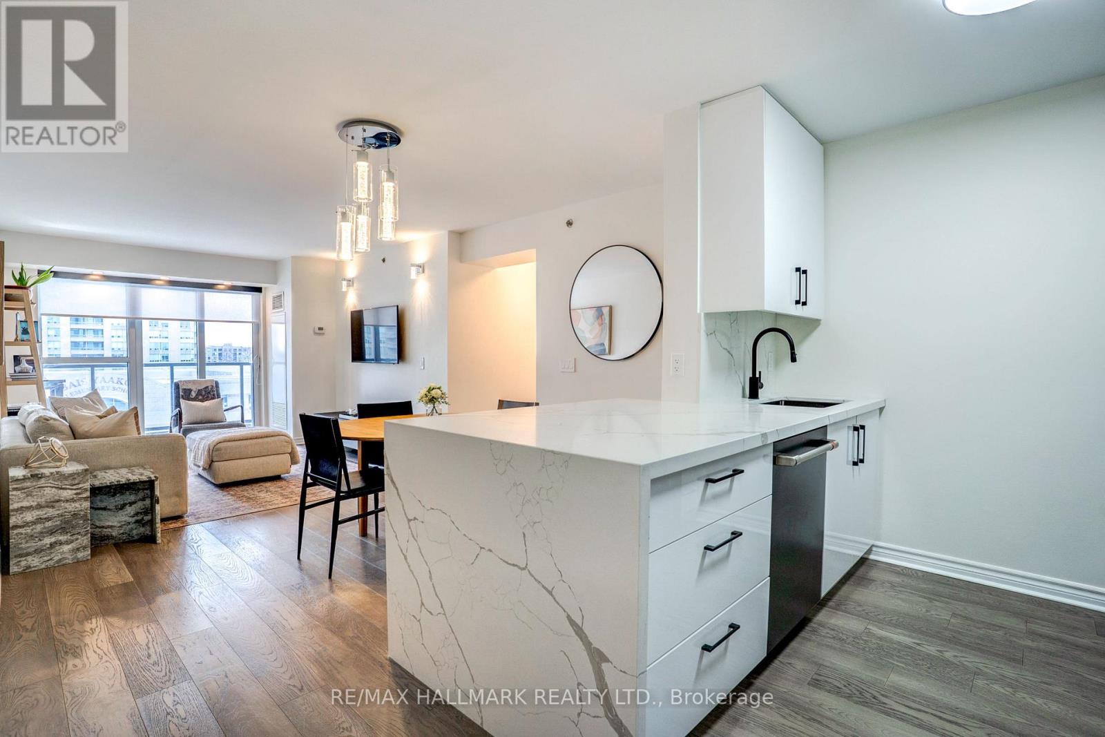 630 - 35 Saranac Boulevard, Toronto, Ontario  M6A 2G4 - Photo 6 - C12860430